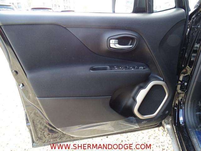 Jeep Renegade 2017 photo 9